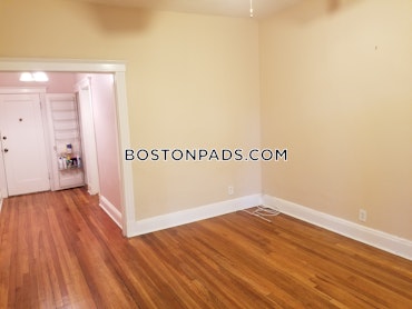 Boston - 2 Beds, 1 Baths