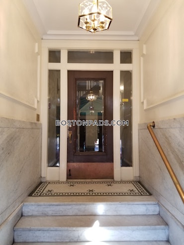 Boston - 2 Beds, 1 Baths