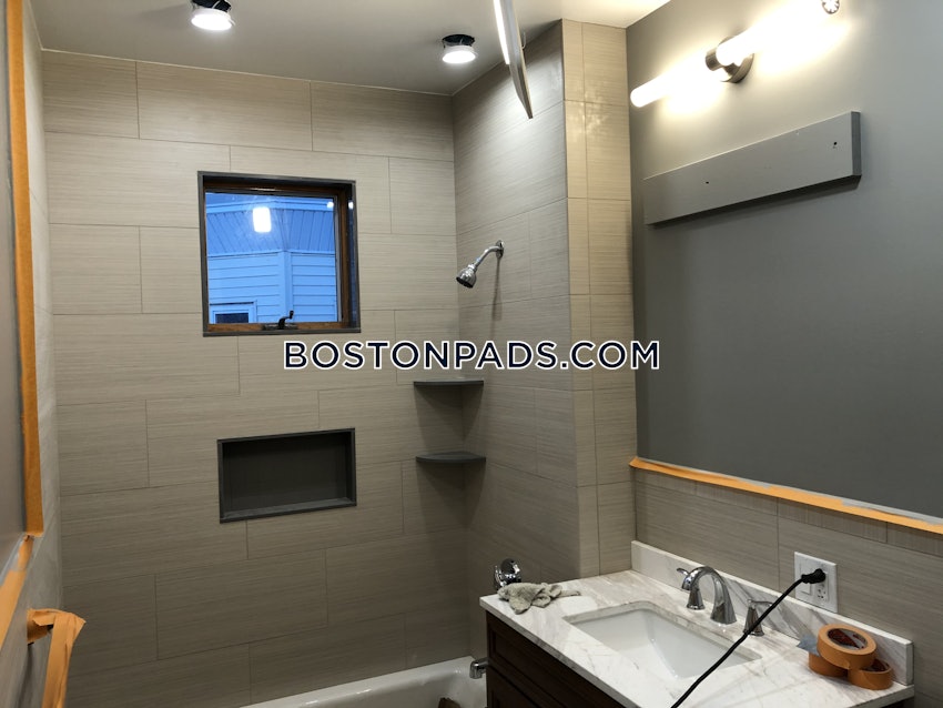 BOSTON - BRIGHTON - OAK SQUARE - 3 Beds, 1 Bath - Image 11