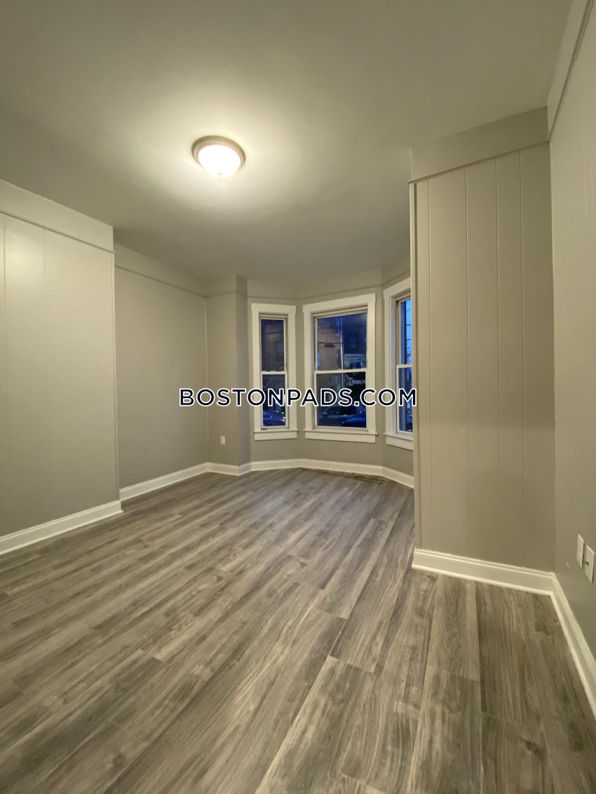 BOSTON - EAST BOSTON - MAVERICK - 5 Beds, 1 Bath - Image 6