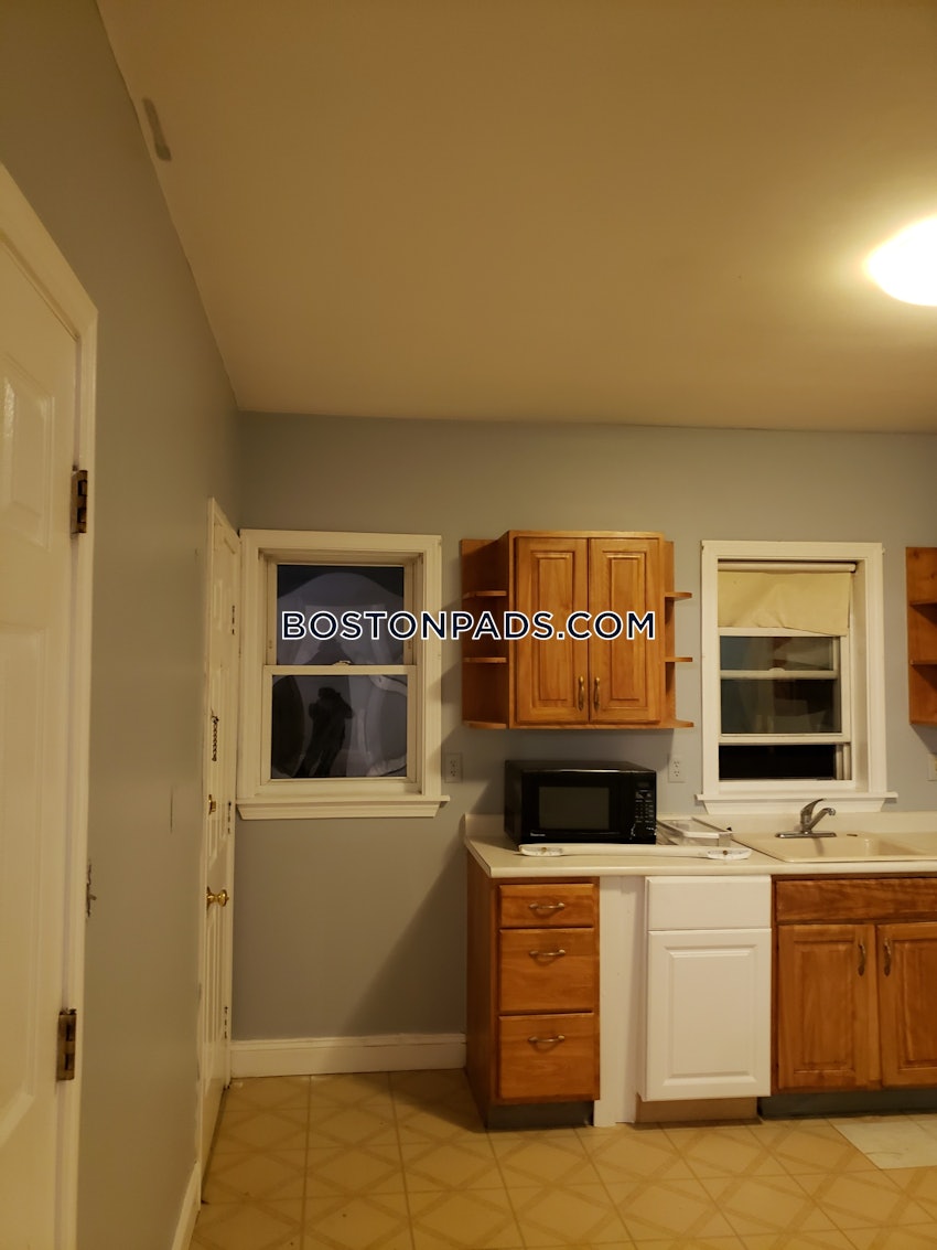 BOSTON - MATTAPAN - 3 Beds, 1 Bath - Image 4