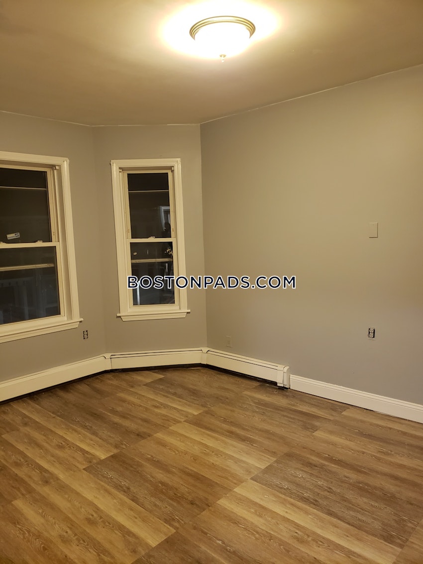 BOSTON - MATTAPAN - 3 Beds, 1 Bath - Image 19