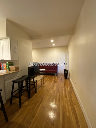 Commonwealth Ave. Boston