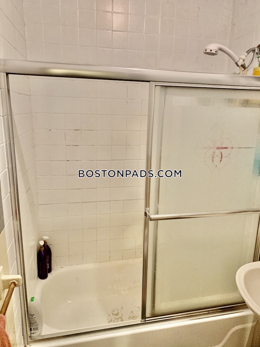 BOSTON - SOUTH END - 3 Beds, 1 Bath - Image 41