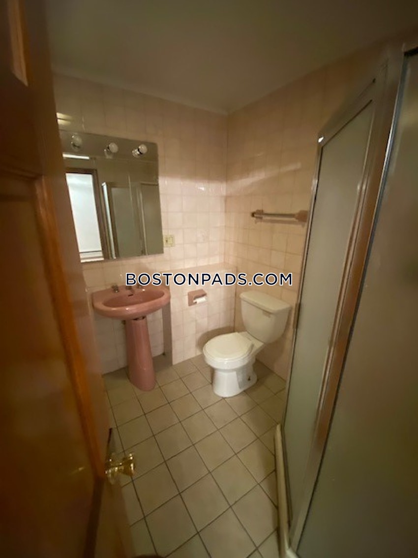 BOSTON - NORTHEASTERN/SYMPHONY - 2 Beds, 1 Bath - Image 8