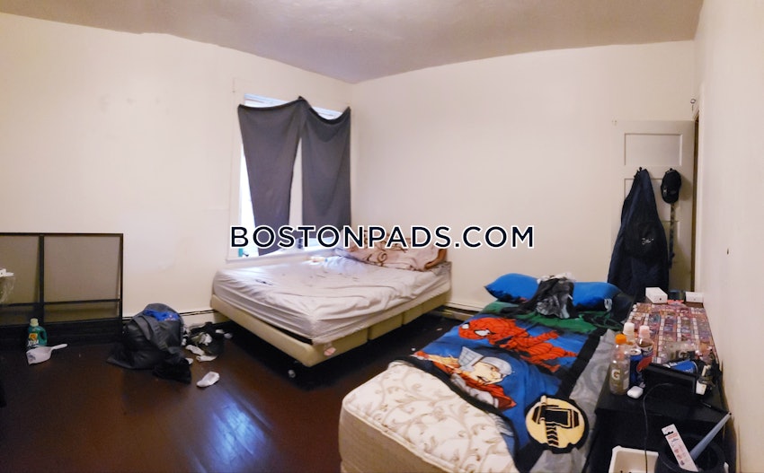 BOSTON - ALLSTON - 4 Beds, 2 Baths - Image 3