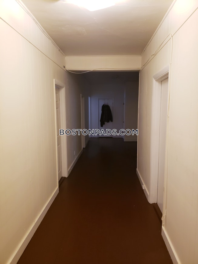 Boston - $5,700+ /mo