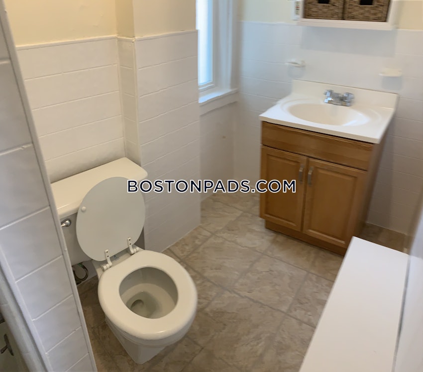 BOSTON - ALLSTON - 3 Beds, 1 Bath - Image 15