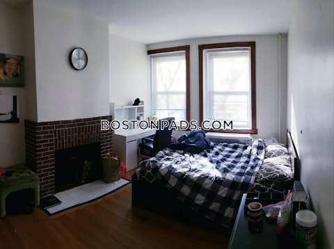 Gibbs St. Brookline photo 4