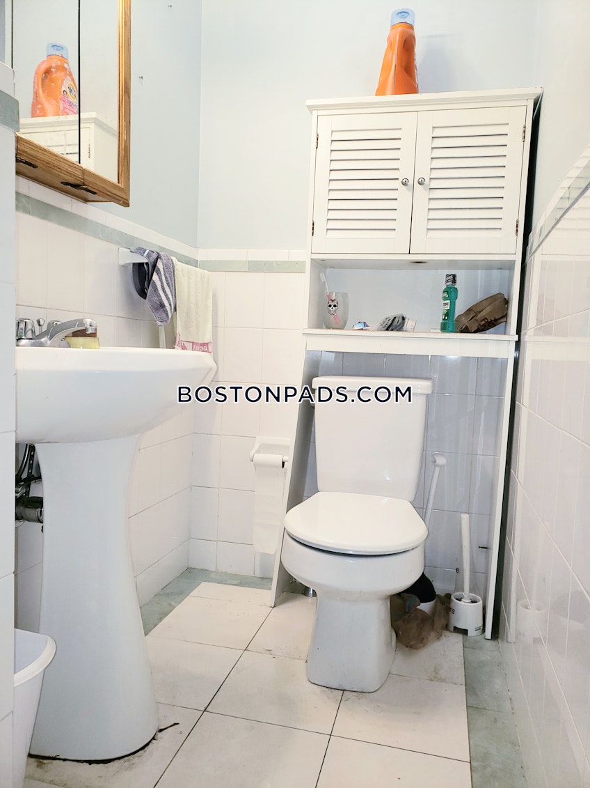 Brookline - $4,300+ /month