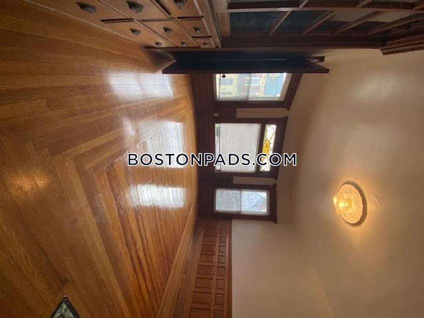 BOSTON - ROXBURY - 3 Beds, 1 Bath - Image 14