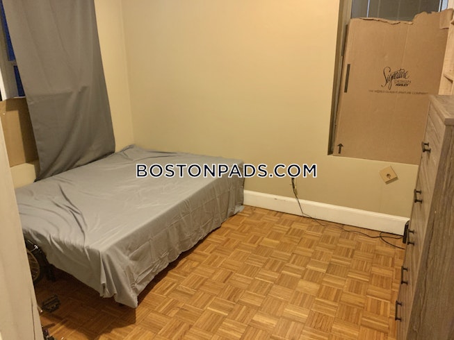 Boston - $4,260+ /mo