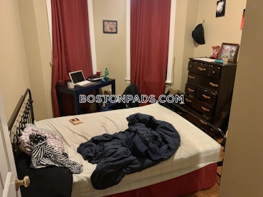 Boston - 4 Beds, 2 Baths