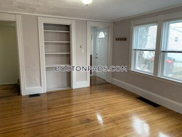 Boston - 3 Beds, 1 Baths