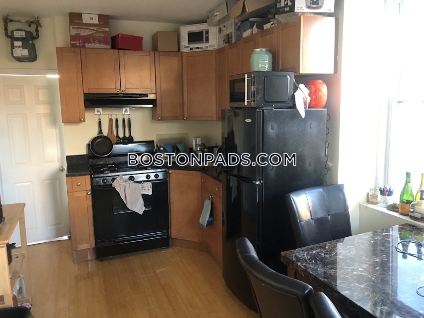 BOSTON - BEACON HILL - 2 Beds, 1 Bath - Image 2