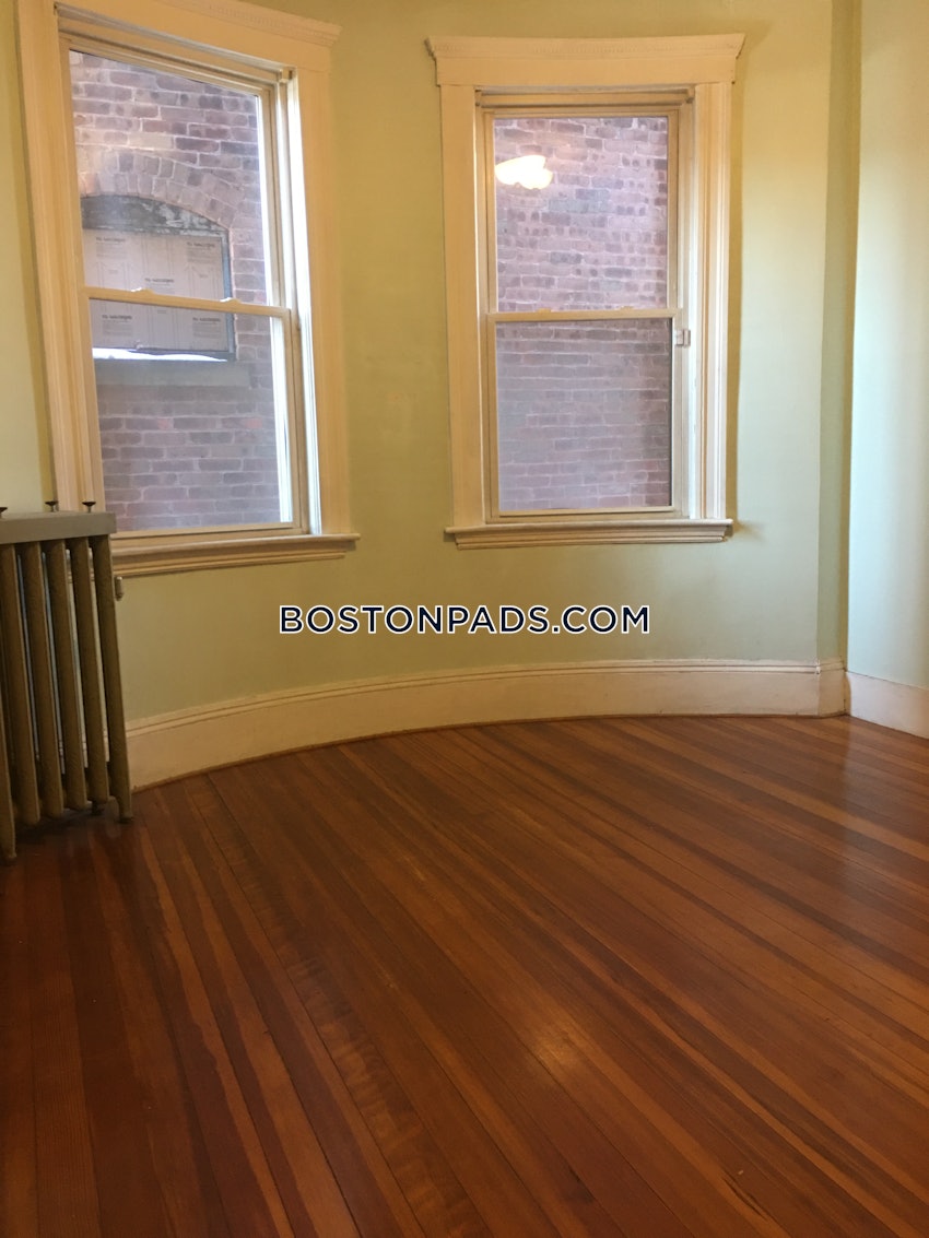 BOSTON - BRIGHTON - CLEVELAND CIRCLE - 3 Beds, 1 Bath - Image 15