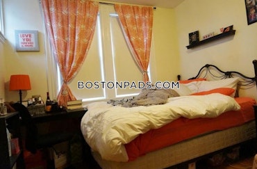 Boston - 4 Beds, 2 Baths