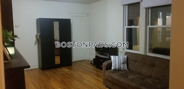 Boston - 1 Beds, 1 Baths