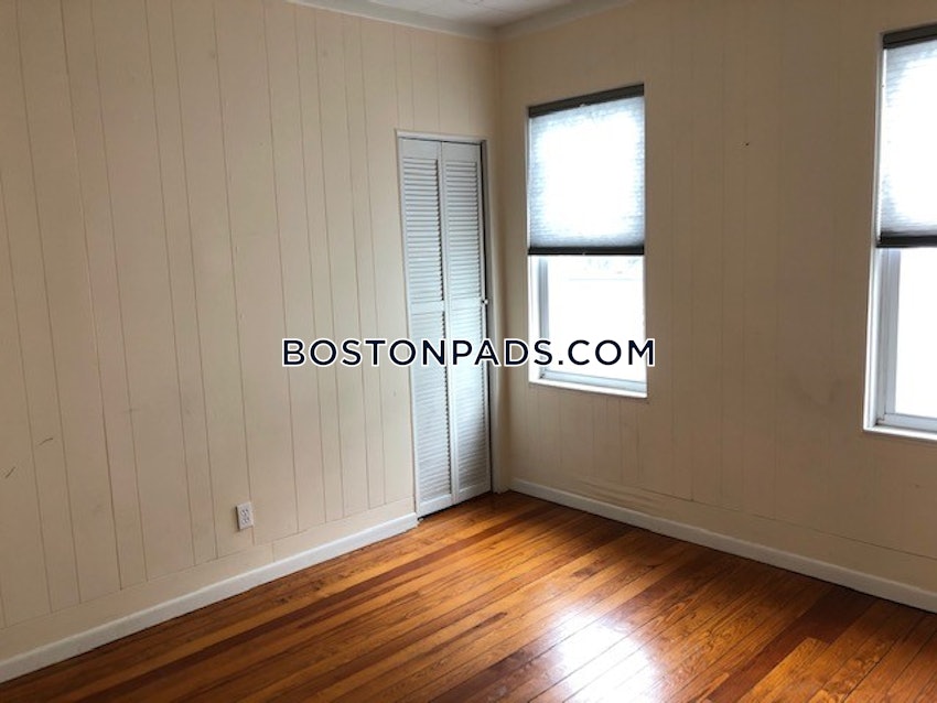 MEDFORD - TUFTS - 3 Beds, 1 Bath - Image 23