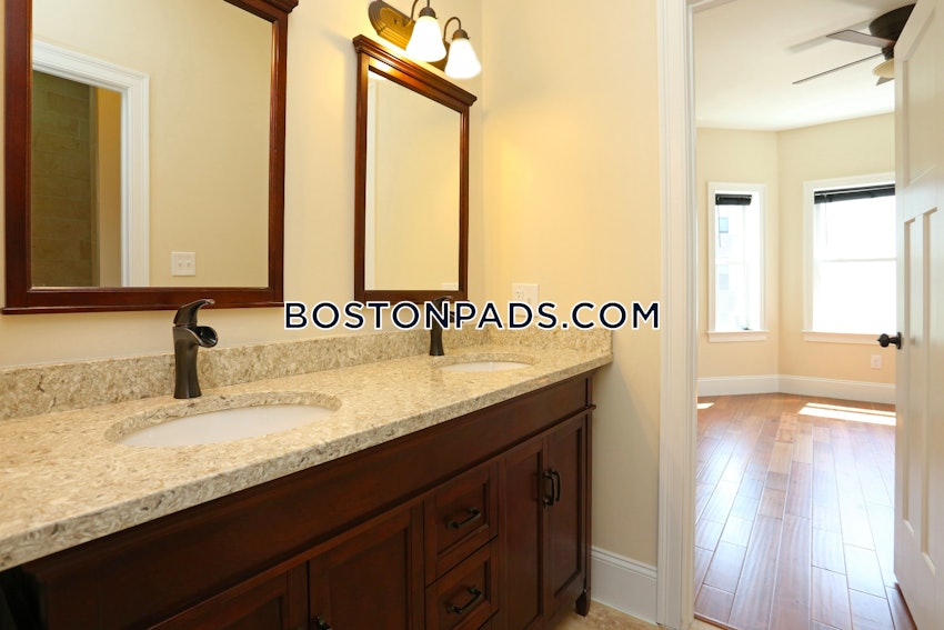 BOSTON - CHARLESTOWN - 5 Beds, 3.5 Baths - Image 5