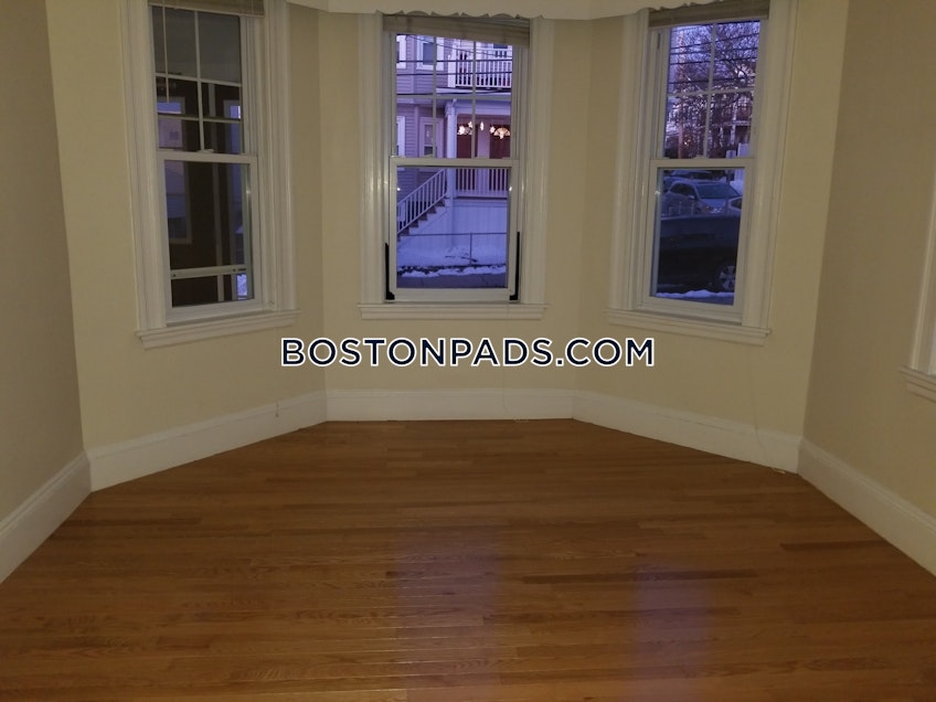 Somerville - $3,450+ /month