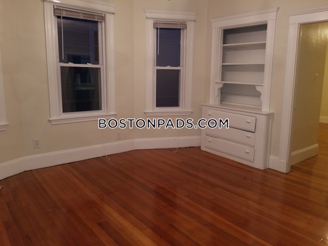 Somerville - $3,450+ /mo