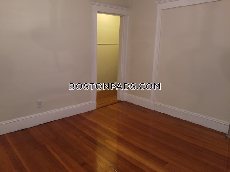 Conwell Ave., Somerville