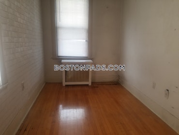 Boston - 2 Beds, 1 Baths