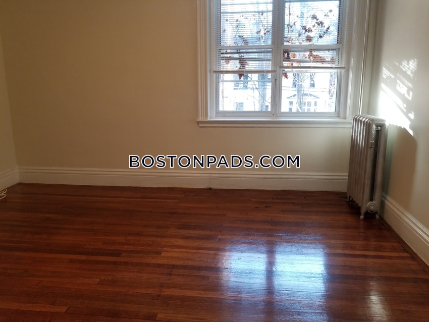 BROOKLINE- BOSTON UNIVERSITY - 1 Bed, 1 Bath - Image 15