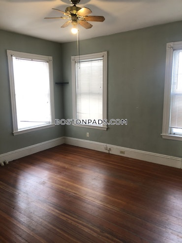 Boston - 4 Beds, 2 Baths