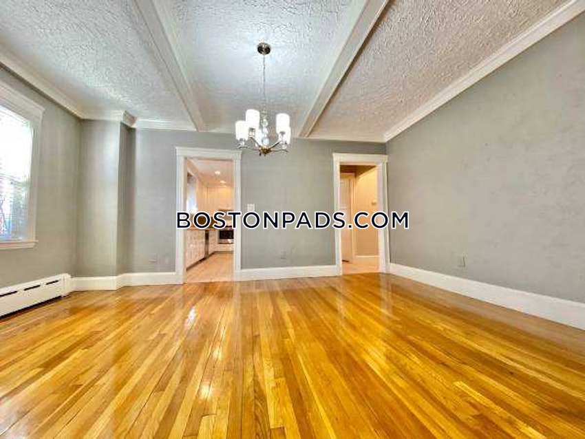 BROOKLINE - CHESTNUT HILL - 2 Beds, 1 Bath - Image 5