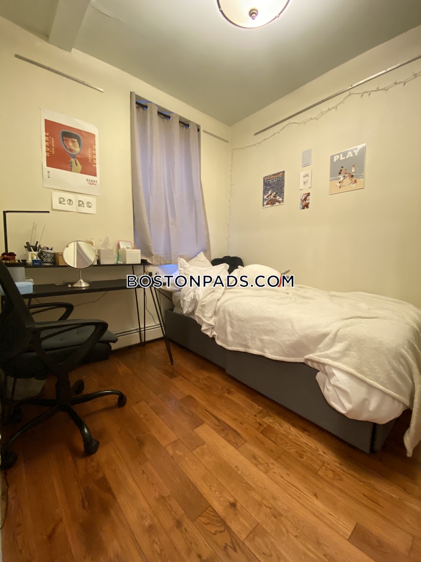 BOSTON - NORTHEASTERN/SYMPHONY - 2 Beds, 1 Bath - Image 12