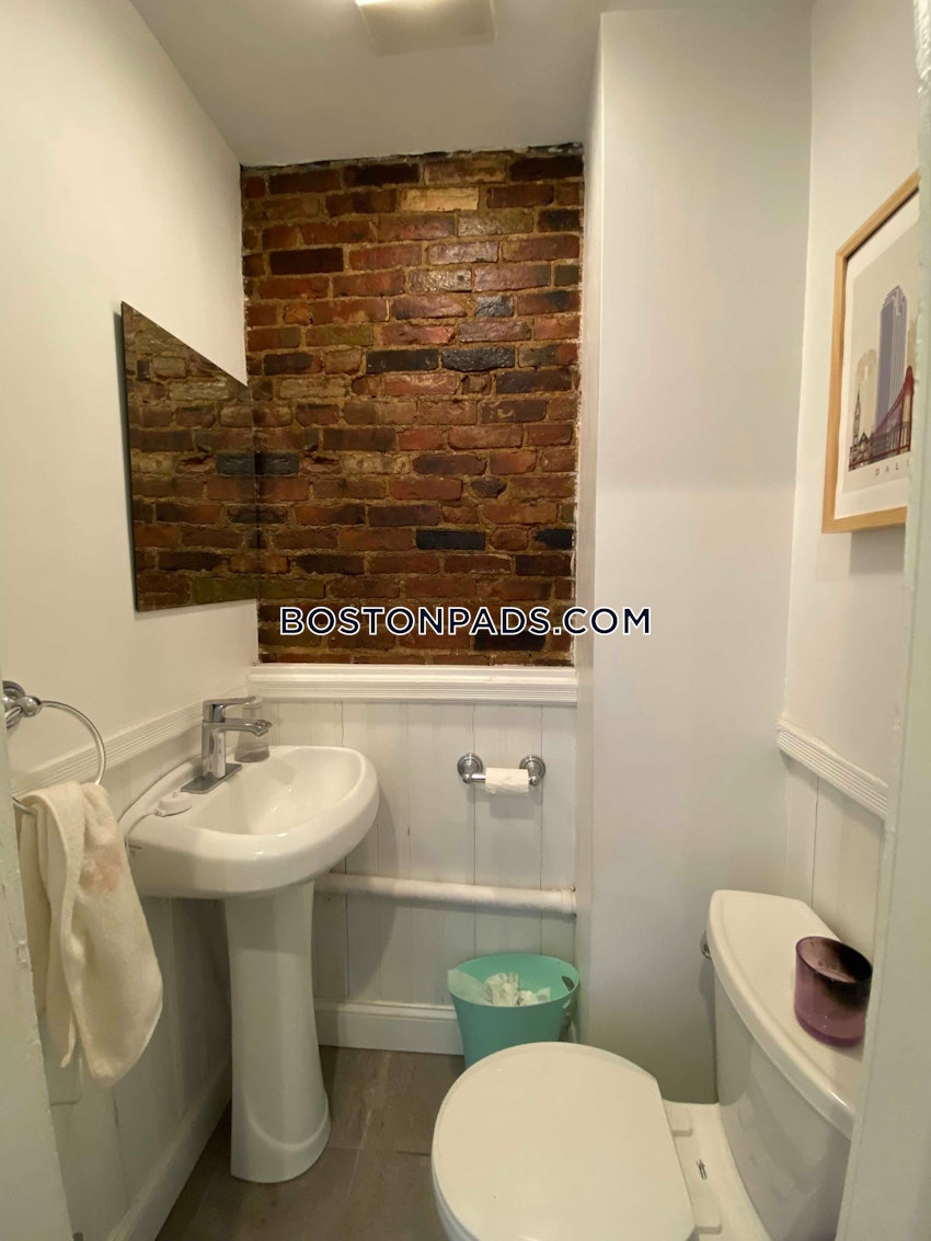 CAMBRIDGE - CENTRAL SQUARE/CAMBRIDGEPORT - 3 Beds, 1.5 Baths - Image 35