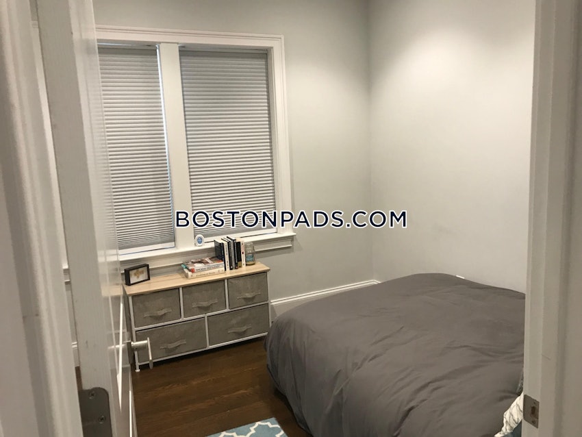 BOSTON - SOUTH BOSTON - ANDREW SQUARE - 2 Beds, 2 Baths - Image 8