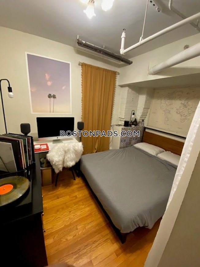 Boston - $5,600+ /mo