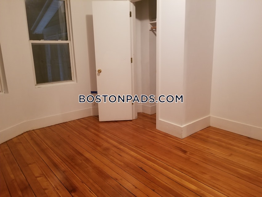 BOSTON - MATTAPAN - 4 Beds, 1 Bath - Image 5