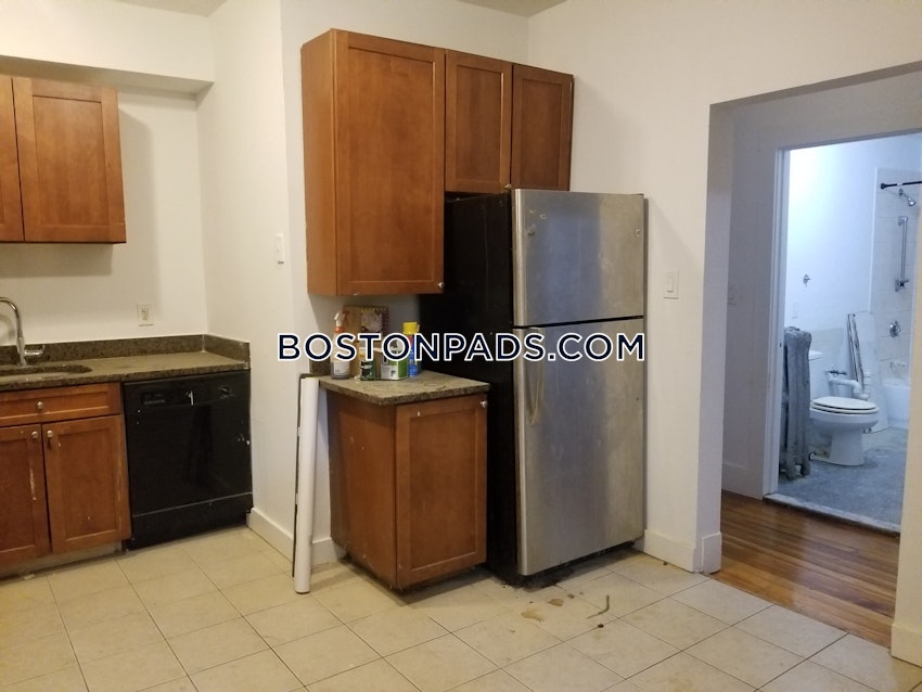 BOSTON - MATTAPAN - 4 Beds, 1 Bath - Image 15