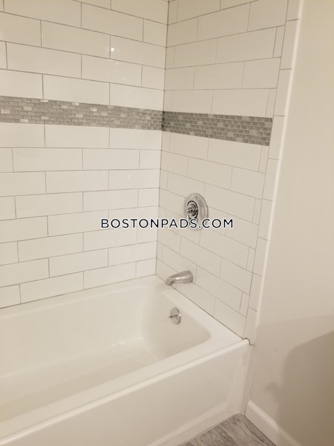 Endicott St. Boston photo 20