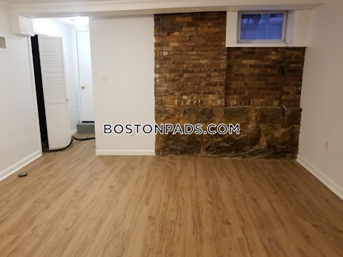 Endicott St. Boston photo 18