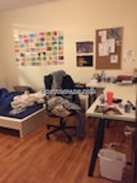 Centre St. Cambridge photo 8