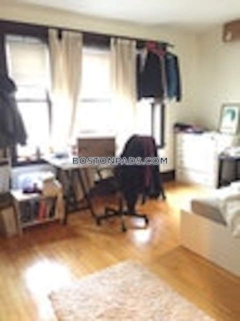 Centre St. Cambridge photo 6