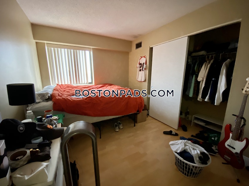 Boston - $2,980+ /month