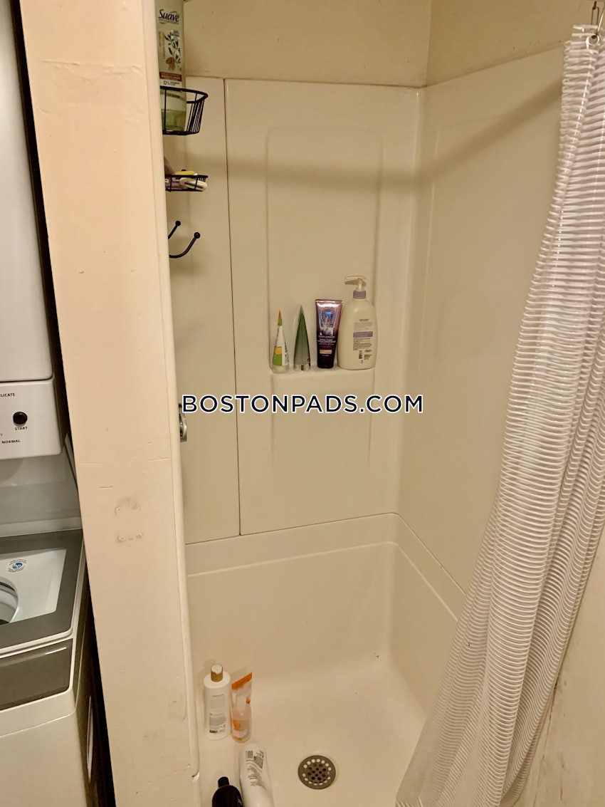 BOSTON - NORTHEASTERN/SYMPHONY - 4 Beds, 2 Baths - Image 25
