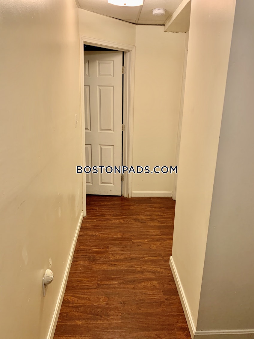Boston - $6,700+ /month