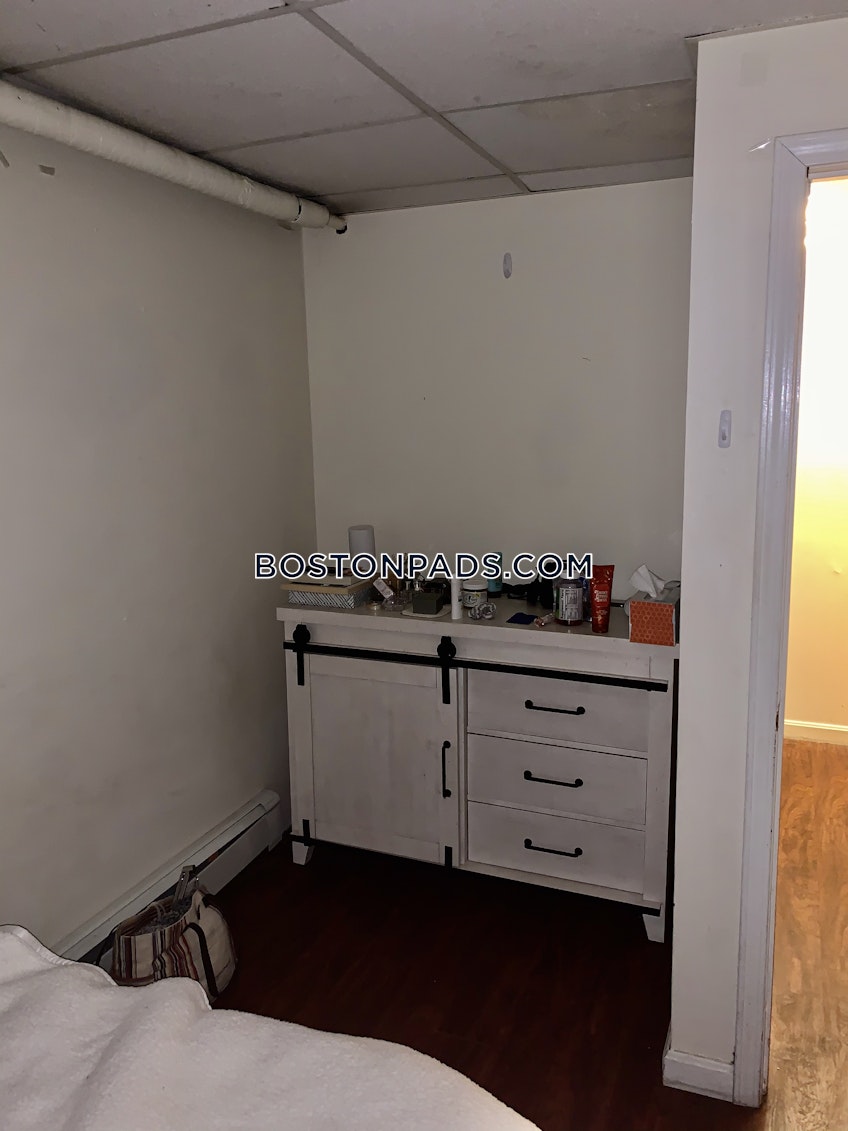 Boston - $6,700+ /month