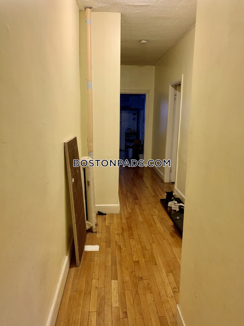 Boston - $6,700+ /month