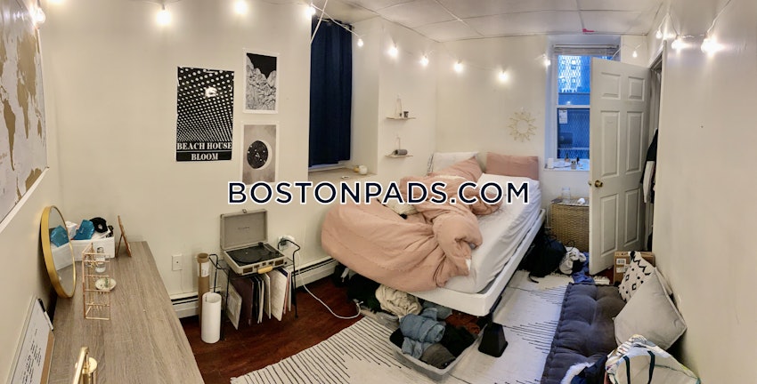 BOSTON - NORTHEASTERN/SYMPHONY - 4 Beds, 2 Baths - Image 5