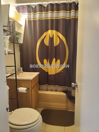 Queensberry St. Boston