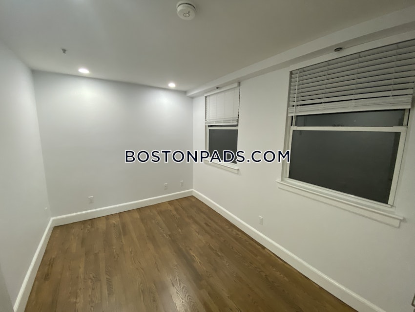 BOSTON - DOWNTOWN - 1 Bed, 1 Bath - Image 10