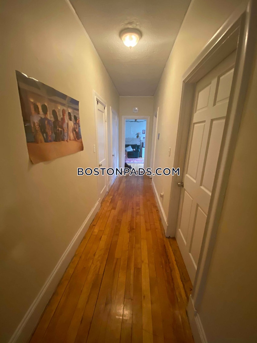 BOSTON - ALLSTON - 4 Beds, 2 Baths - Image 8